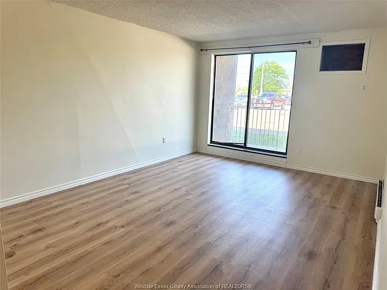 2565 Lauzon Rd #101 — Photo 7