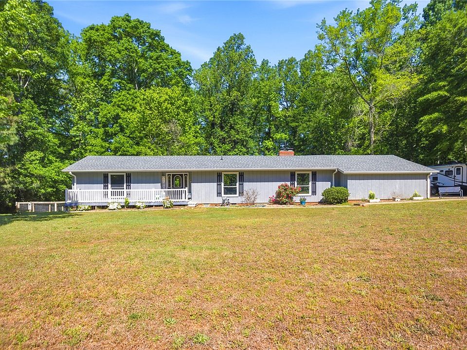 1st image of 311 Cumberland Way