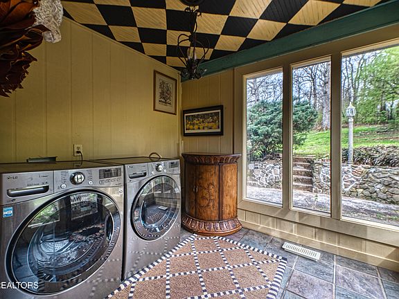 27th image of this home