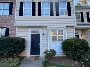 6911 Lynn Townes Ct, Raleigh, NC 27613