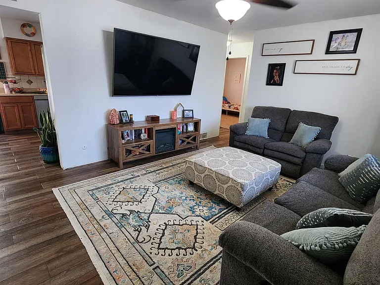 605 Raemar Dr — Photo 17