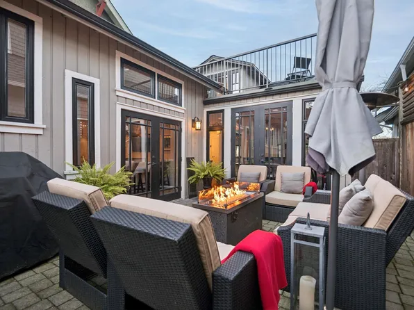 3814 W 11th Ave, Vancouver, BC V6R 2K9