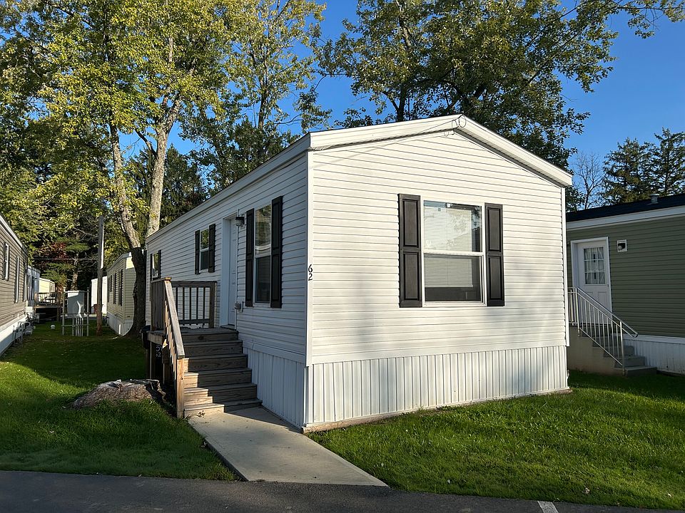 1st image of 673 Armstrong St Lot 62