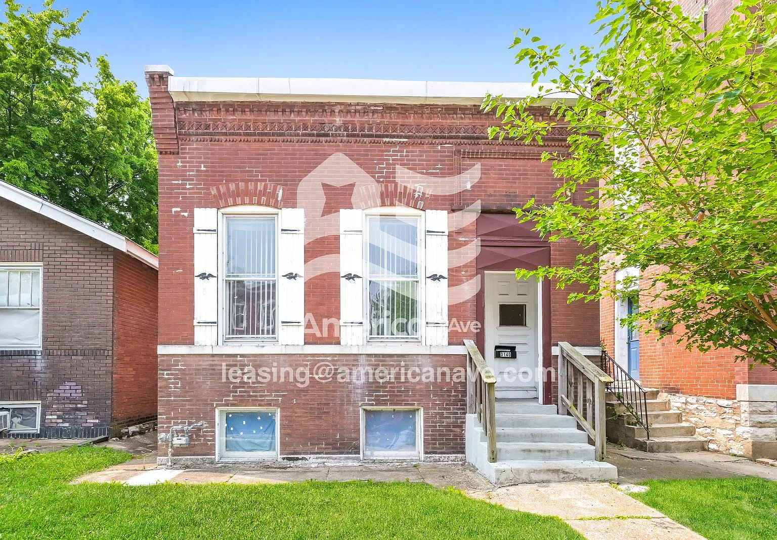 2 bed, 1.0 bath, 1111 sqft, $992 — Photo 1