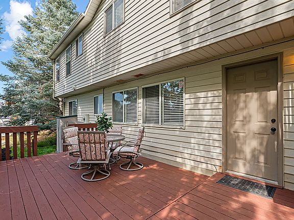 Entrance and Deck