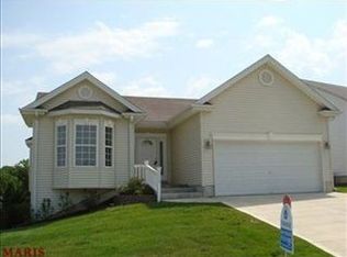 208 Fiddlecreek Ridge Rd, Wentzville, MO 63385
