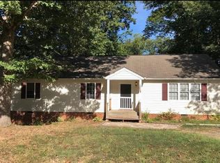 2731 Quisenberry St, Midlothian, VA 23112