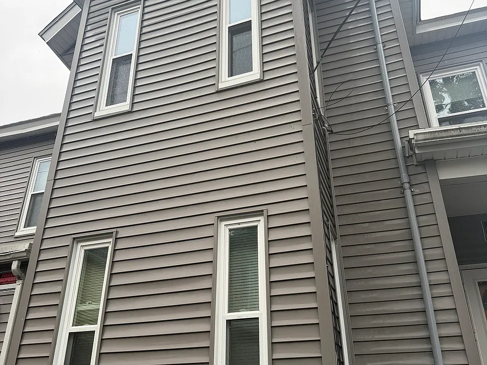 1 Rockdale Ave #2