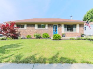 41269 Dunboyne Cir, Clinton Township, MI 48038