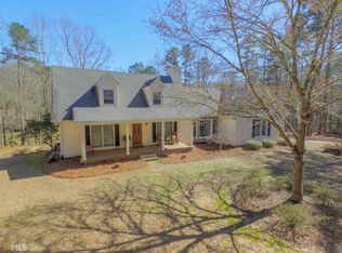 95 Longwood Ln, Newnan, GA