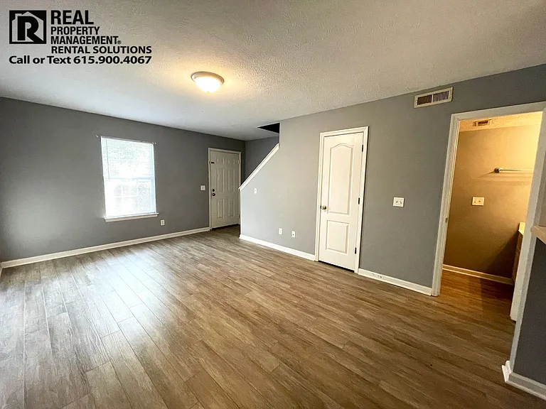 1647 Center Pointe Dr — Photo 4