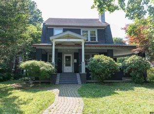 30 Myrtle Ave, Troy, NY 12180