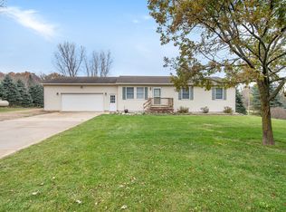 6107 Clise Rd, Bath, MI 48808