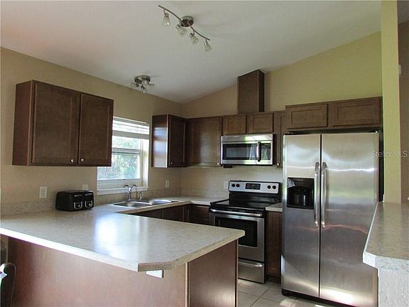 5th image of 5615 9th St SE