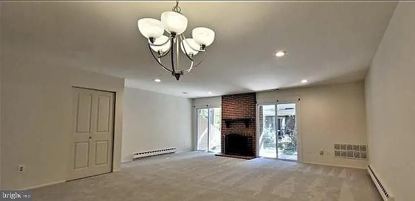 1st image of 1605 Bromley Est