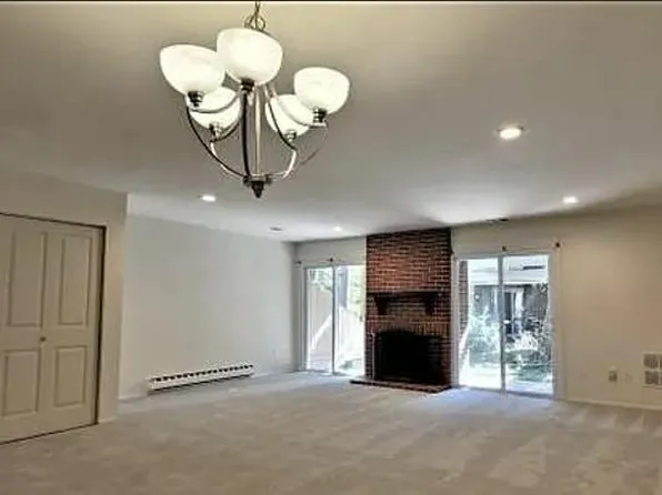 1605 Bromley Est, Clementon, NJ 08021