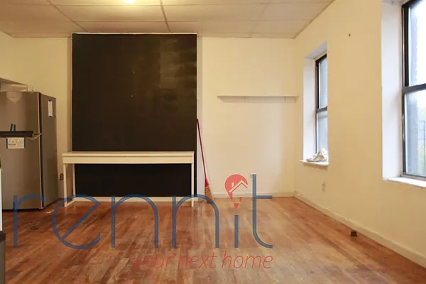 Rented by Rennit Inc. | media 4