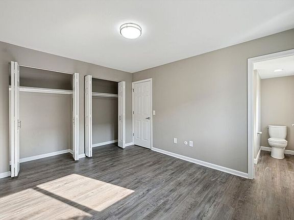 2nd image of 3838 W Sylvania Ave #212