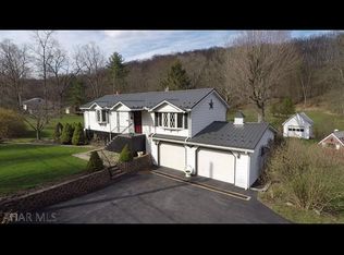 246 Hollen Rd, Tyrone, PA 16686
