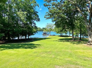 504 Woodland Cir, Dawsonville, GA 30534
