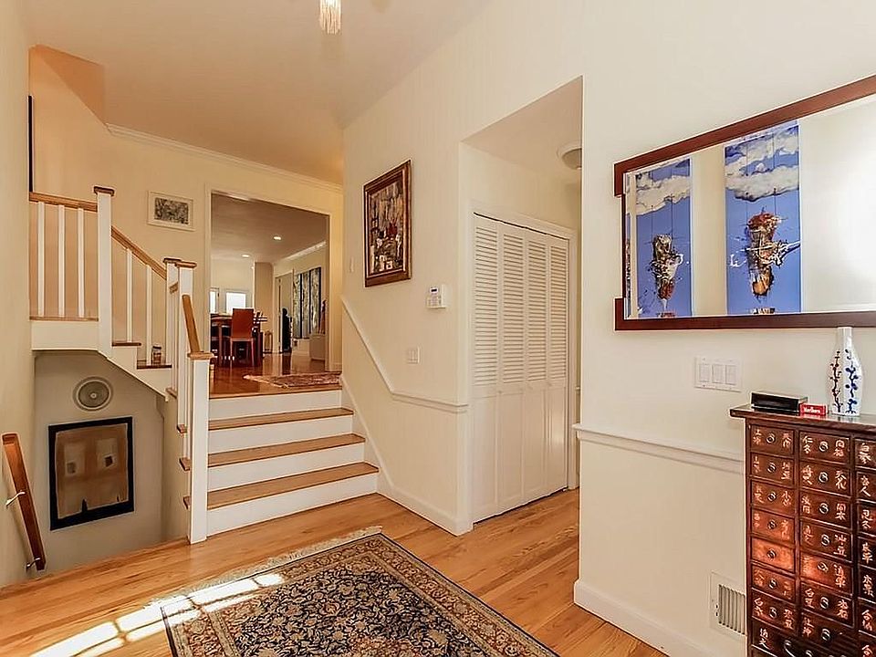 263 Old Colony Rd, Hartsdale, NY 10530 Zillow