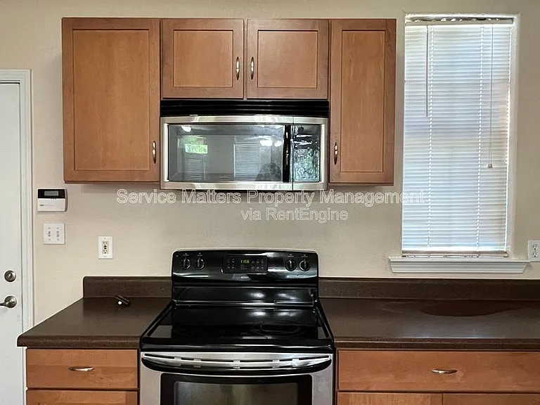 306 E De Soto St #4 — Photo 11