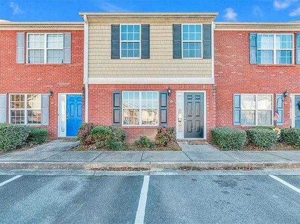 4 Princeton Place Dr