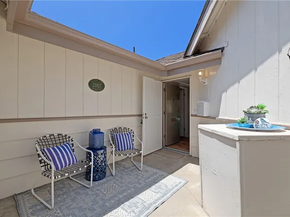 22927 Maple Ave, Torrance, CA 90505