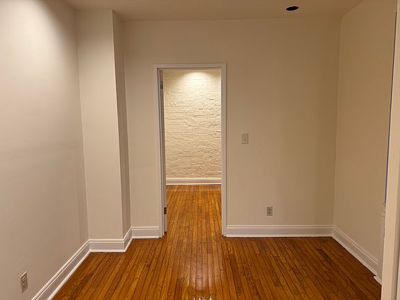 3rd image of 328 E 95th St APT 25