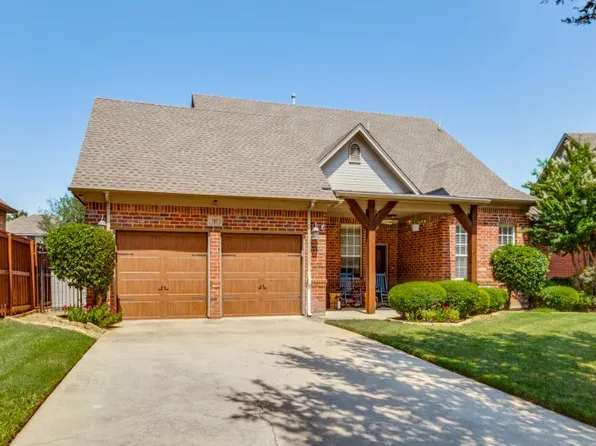 717 Cabernet Ct, Grapevine, TX 76051