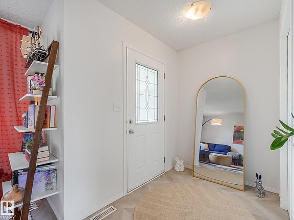 3rd image of 26 Allard Way