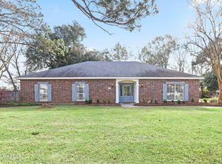 108 Joliet St, New Iberia, LA 70563