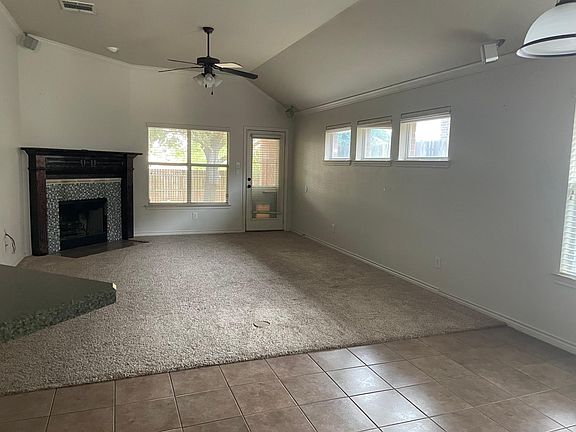 4th image of 2126 Lorrie Ln