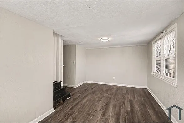 6230 Agnes Ave — Photo 13