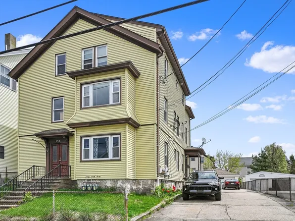 156 Kilburn St, Fall River, MA 02724
