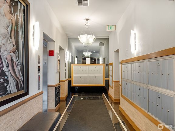 4th image of 1125 E Olive Street #504
