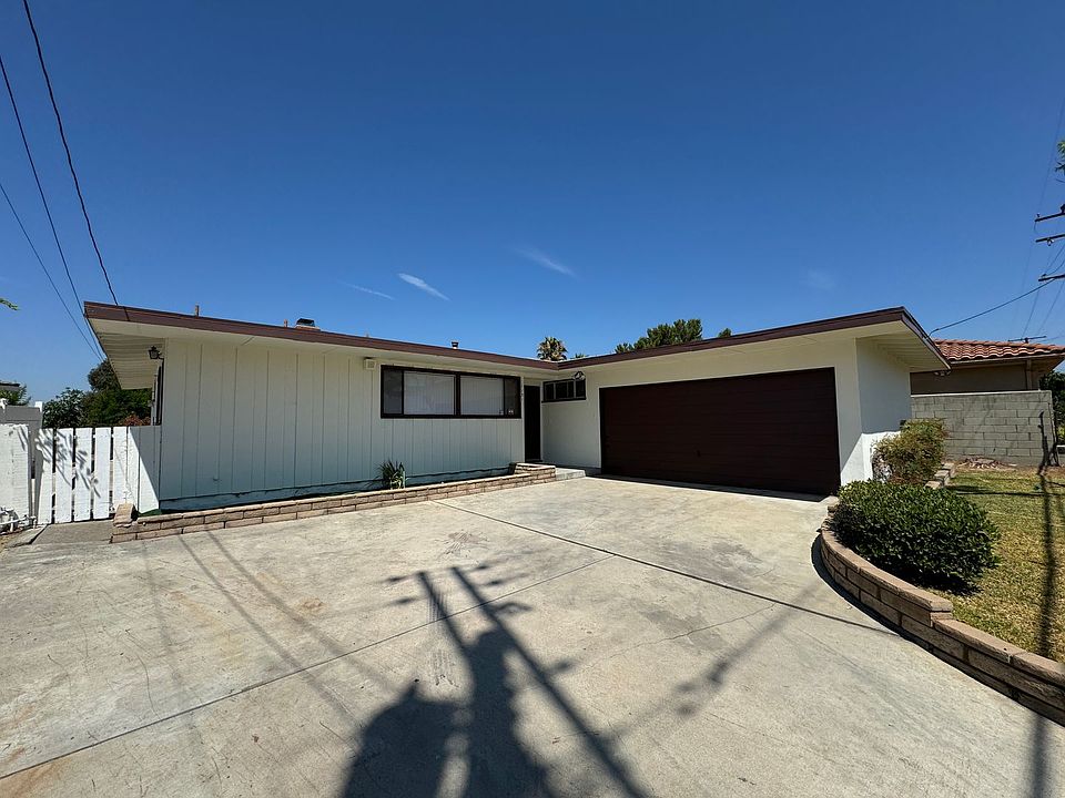 1st image of 1151 S Isabella Ave