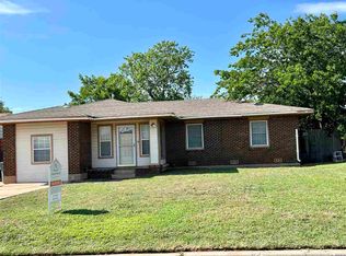 3821 NW Bell Ave, Lawton, OK 73505