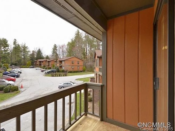 2nd image of 1737C Haywood Manor Rd