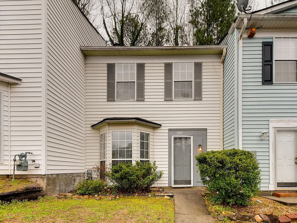 1st image of 1064 Huntington Trce SE