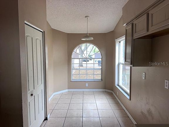 4th image of 1451 MOHRLAKE DRIVE
