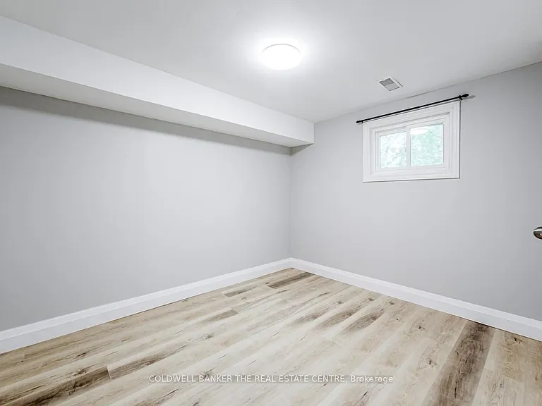 246 Cherokee Blvd #UPPER — Photo 11