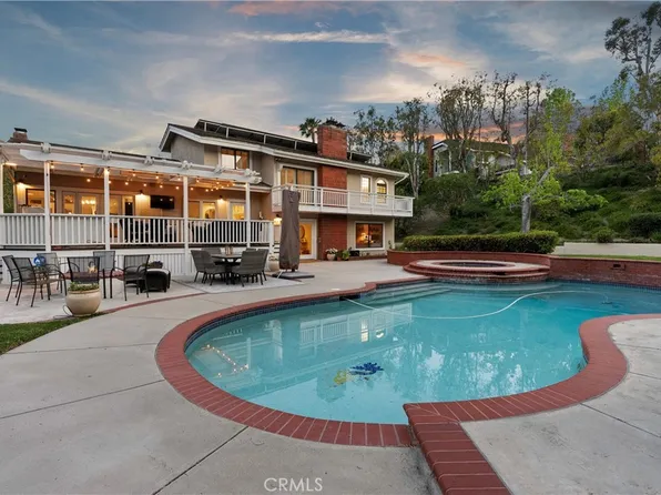 25631 Rangewood Rd, Laguna Hills, CA 92653