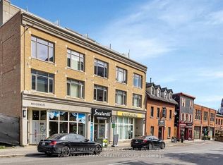 202 Saint Patrick St #12, Ottawa, ON K1N 5K3