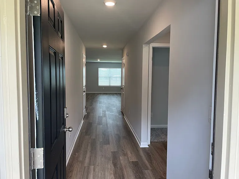 273 Ashland Dr SW — Photo 9