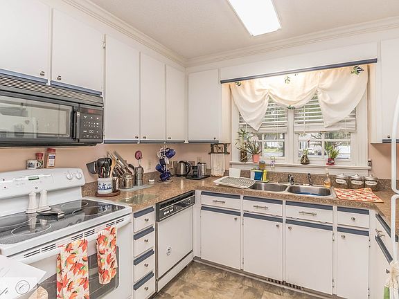 4th image of 3102 Cashwell Dr