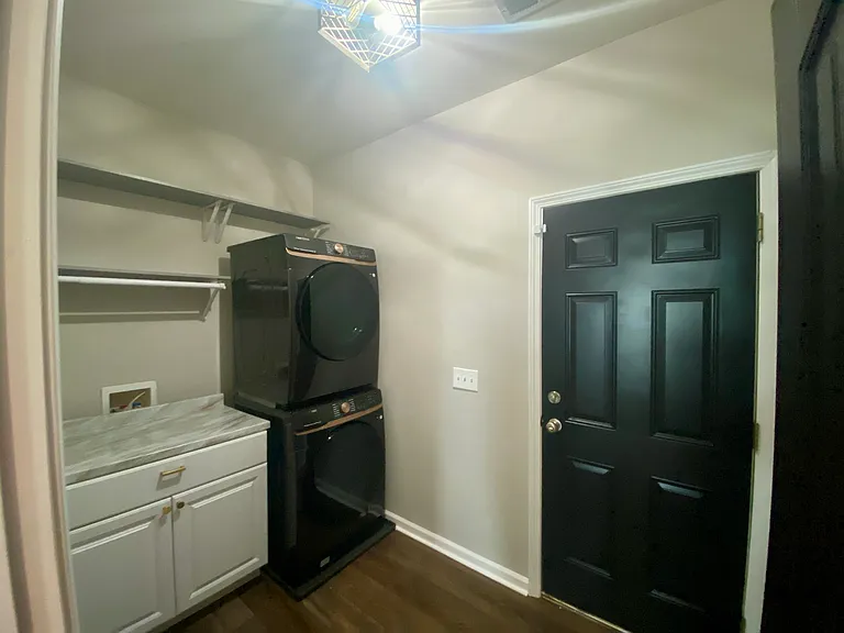 143 Stonegate Dr — Photo 5