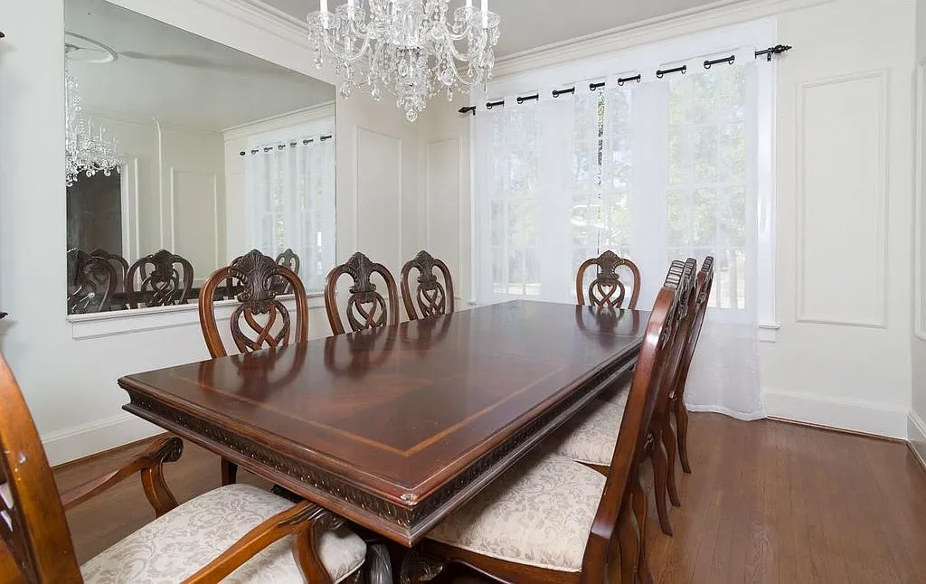 1224 Fairview Drive - 1 — Photo 4