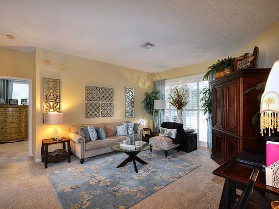 5th image of 16106 Turnbury Oak Dr
