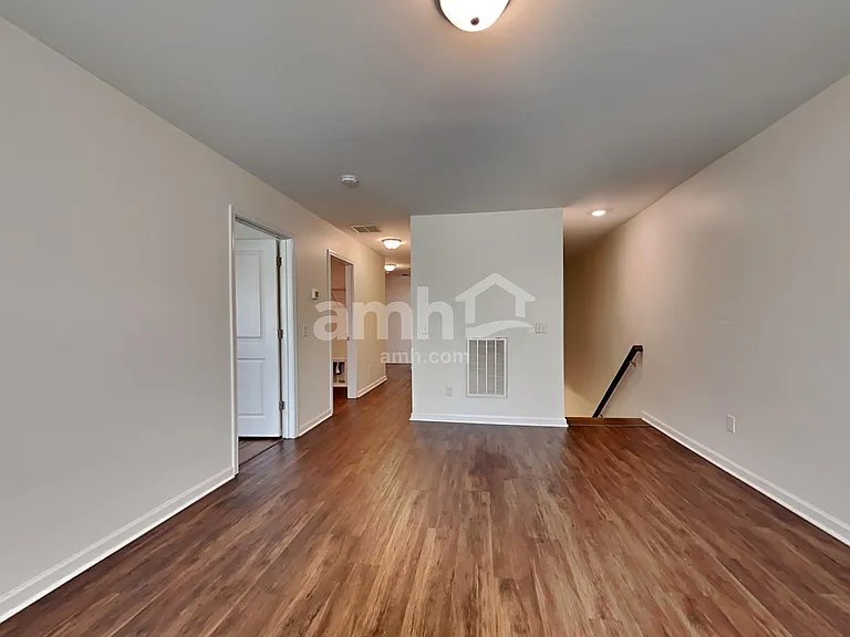 206 Orion Way — Photo 8
